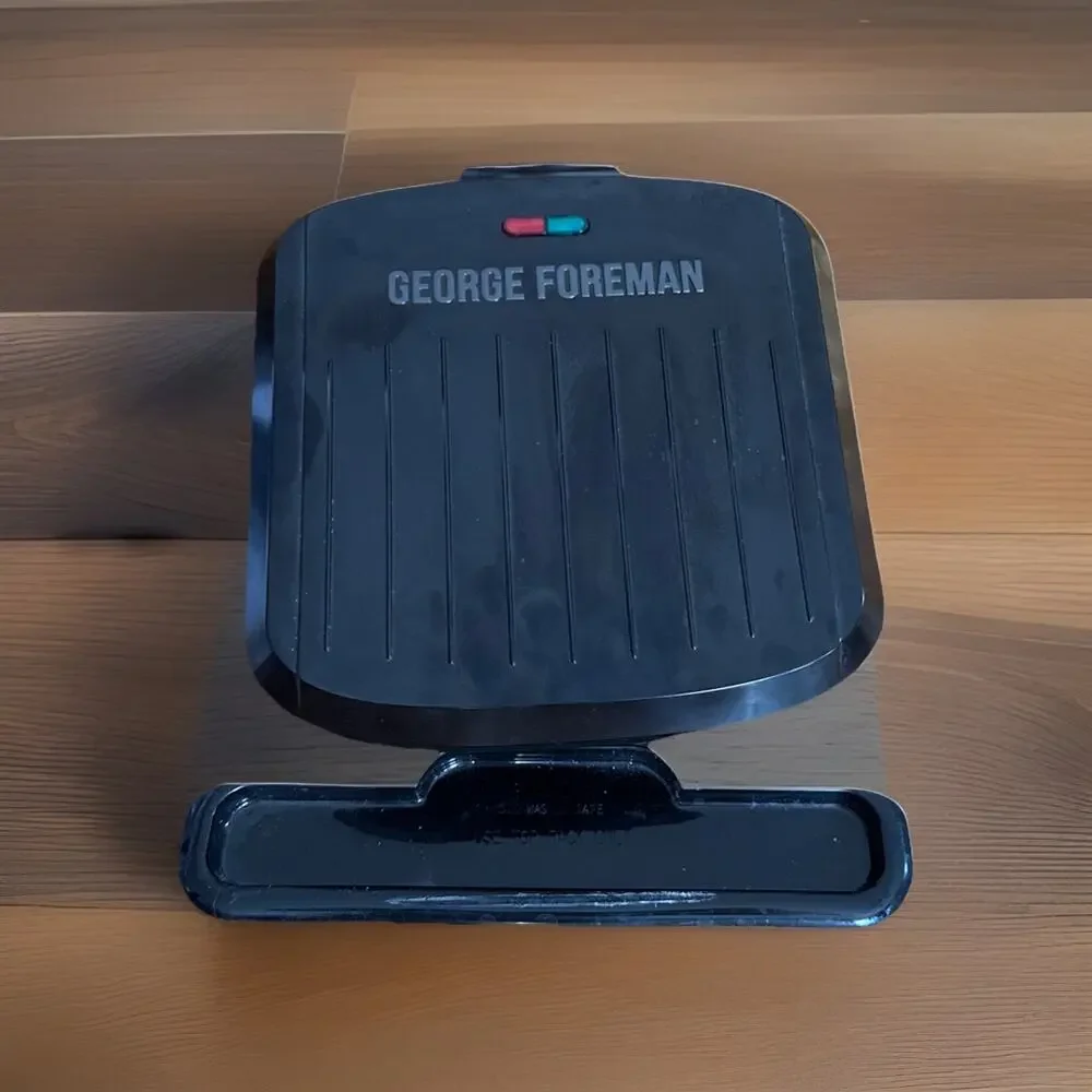 George Foreman Grill Family Size (4 Servings) Grill & Panini Maker Original Box